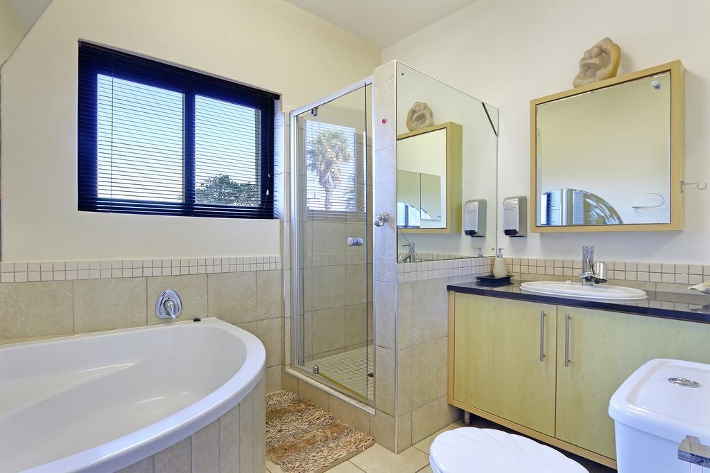 Century City Royal Apartments Kaapstad Buitenkant foto
