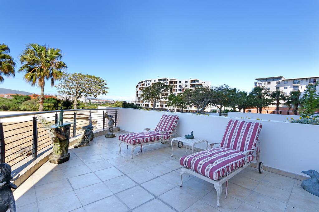 Century City Royal Apartments Kaapstad Buitenkant foto